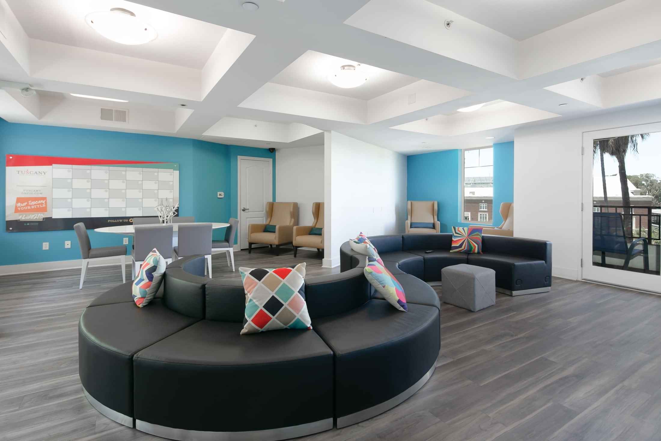 Tuscany Apartments, Los Angeles - Los Angeles, California, United States - Common Area