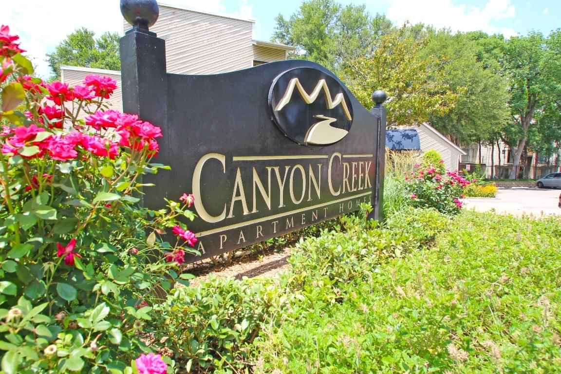Canyon Creek, Dallas - Dallas, Texas, United States - Exterior