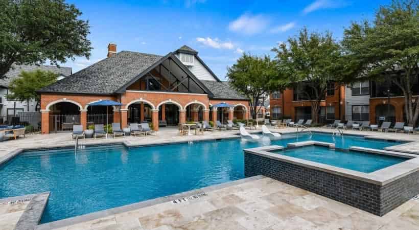 Prairie Creek, Dallas - Dallas, Texas, United States - Exterior