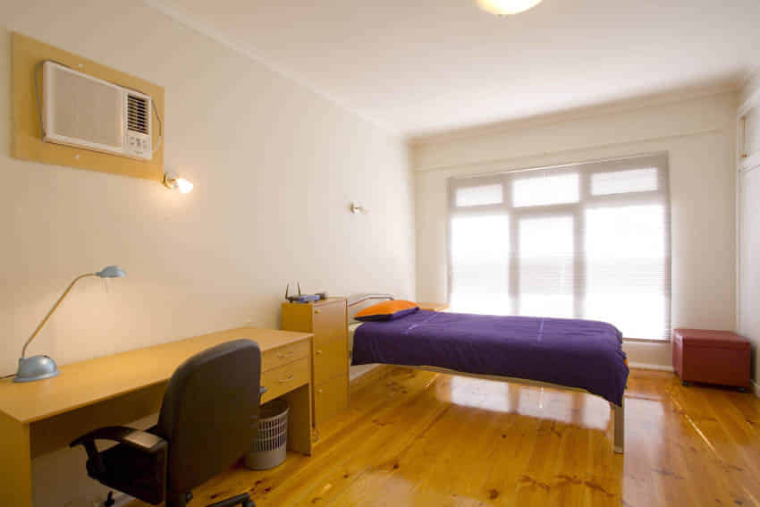  New Classical House, Melbourne - Melbourne, Victoria, Australia - Bedroom