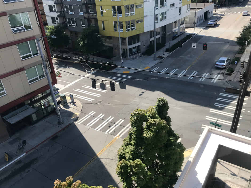 Sunrise Cascade, Seattle - Seattle, Washington, United States - Exterior