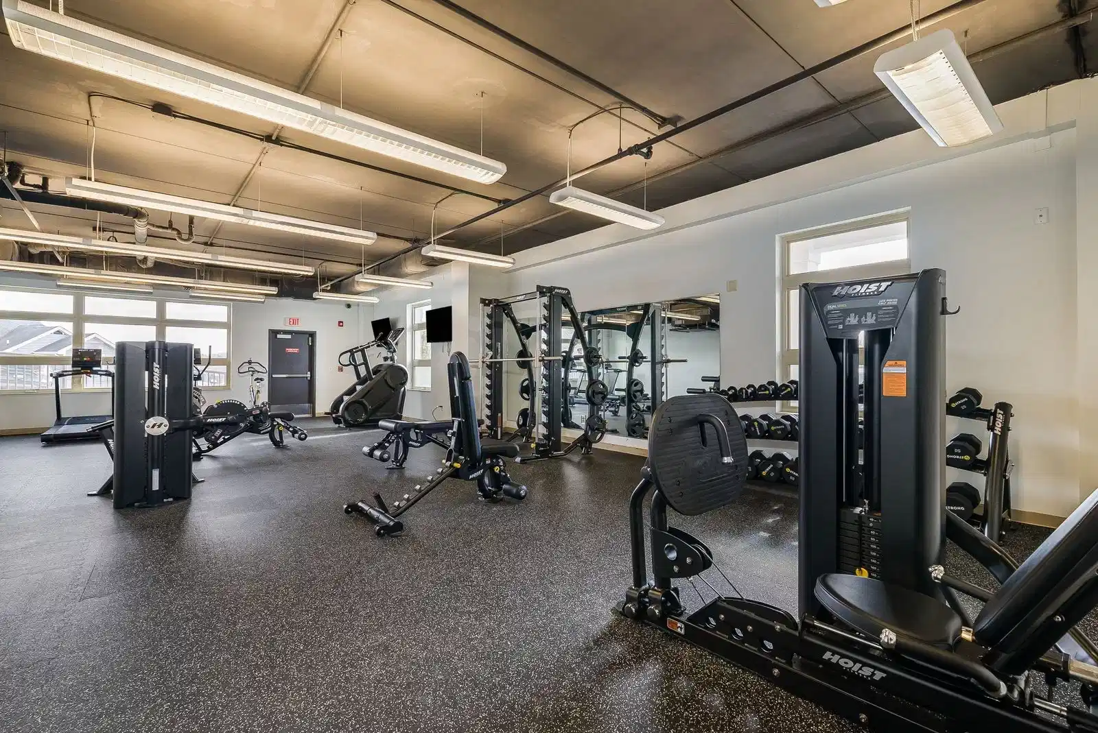 865 East, Harrisonburg 5