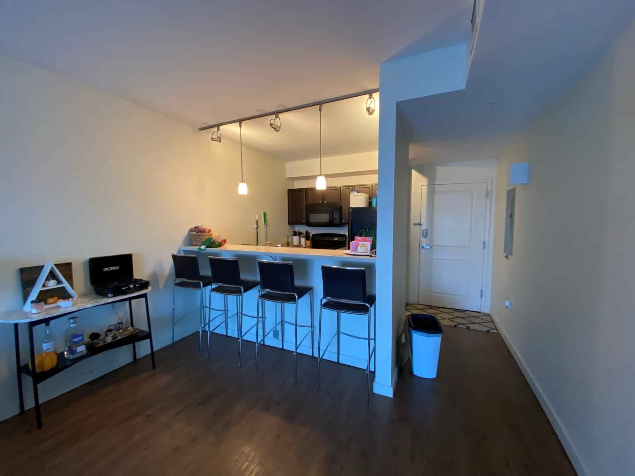 865 East, Harrisonburg - Harrisonburg, Virginia, United States - Amenities