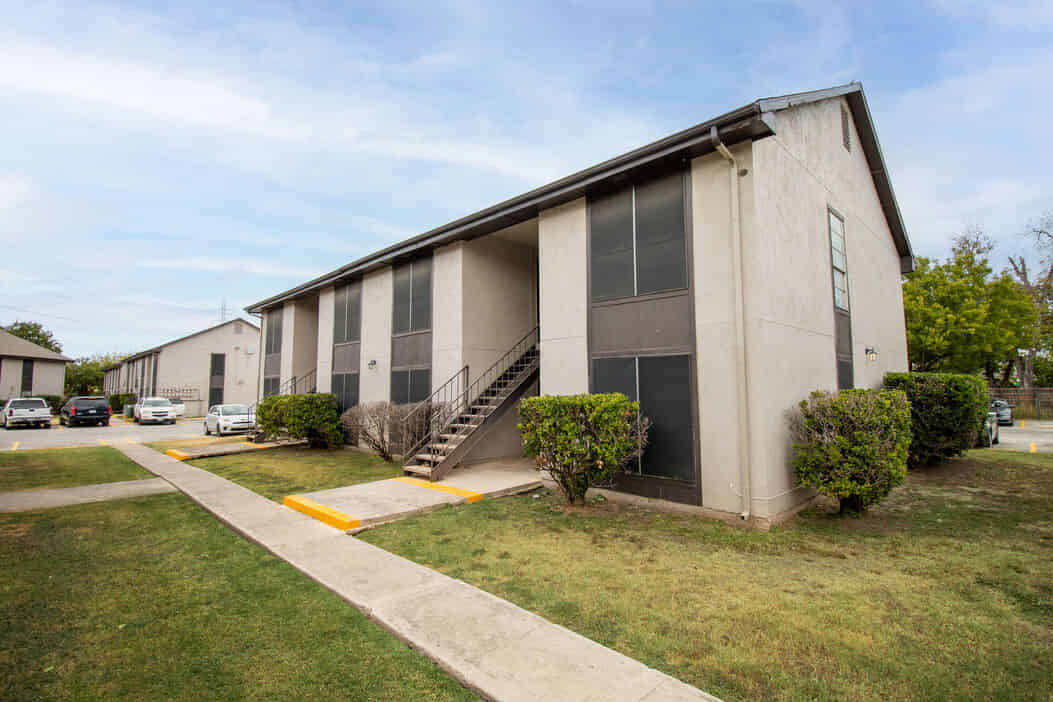 Forest Oaks, San Antonio - San Antonio, Texas, United States - Exterior