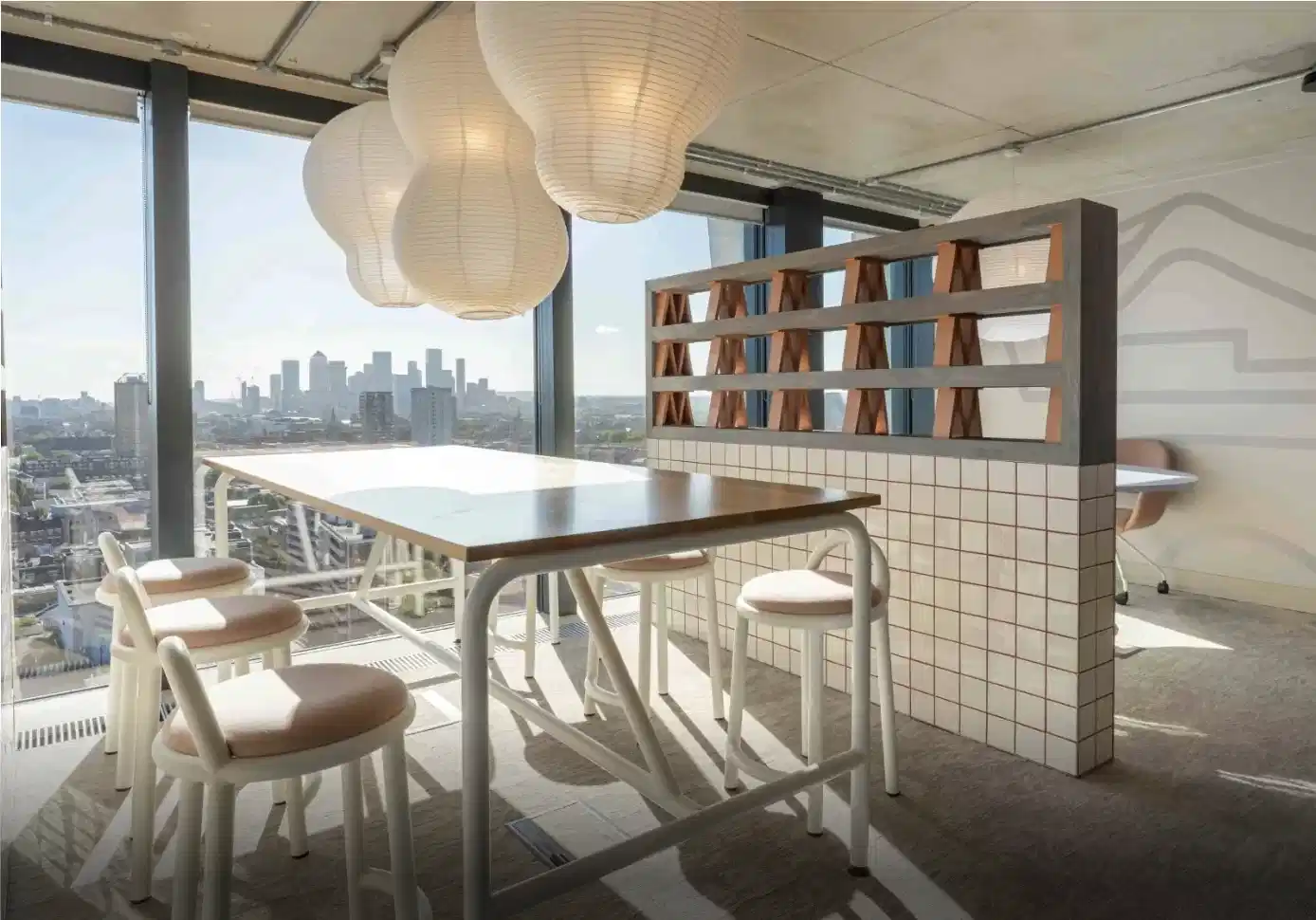 iQ Aldgate, London image 11
