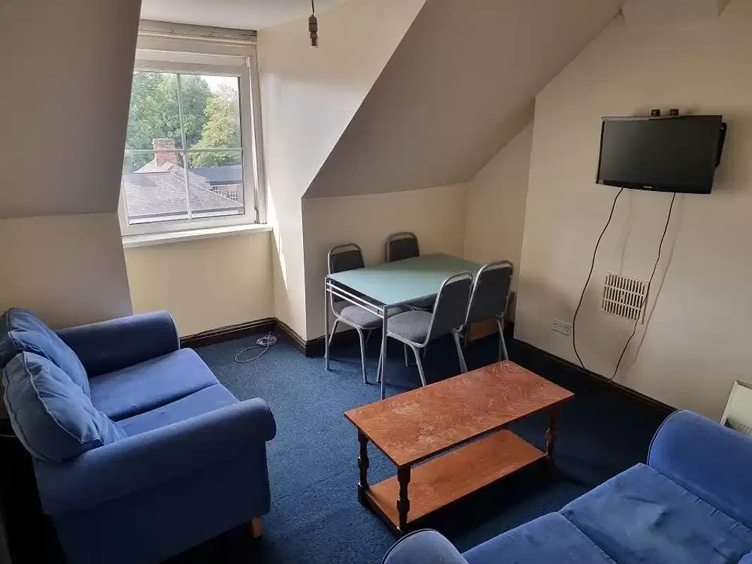 Jay House, Leicester 4