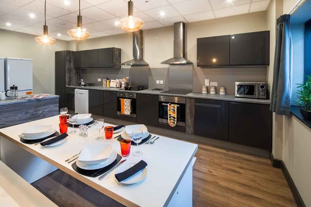 Lumis Student Living, Cardiff - Cardiff, Wales, United Kingdom - LumisCardiff-Showflat-Ensuite-Kitchen2-Mar17