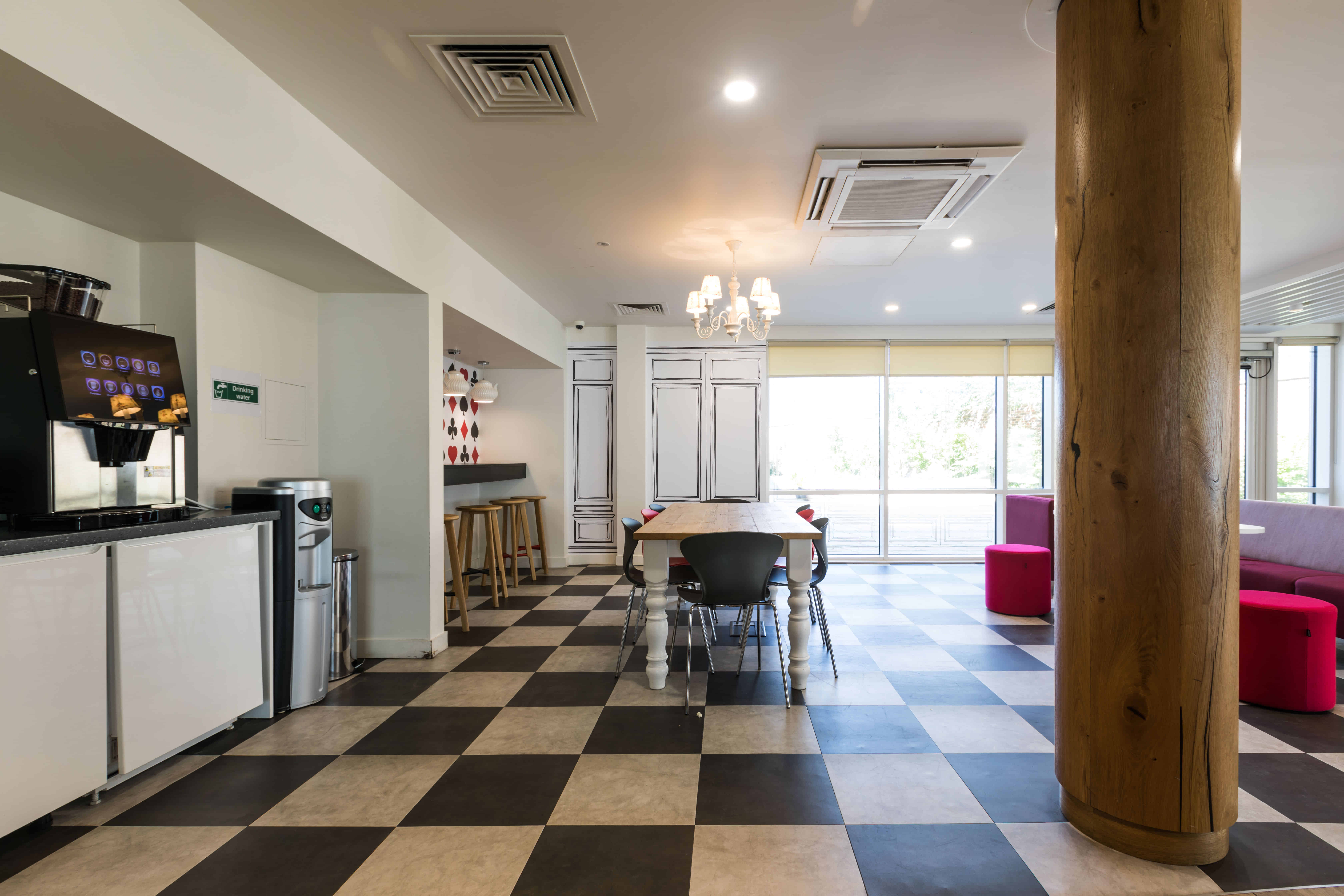 Arbury Court, Kingston - Kingston upon Thames, England, United Kingdom - Common Area