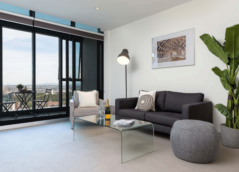 apartment?w=400&h=260&fit=crop&q=40&auto=format&trim=auto