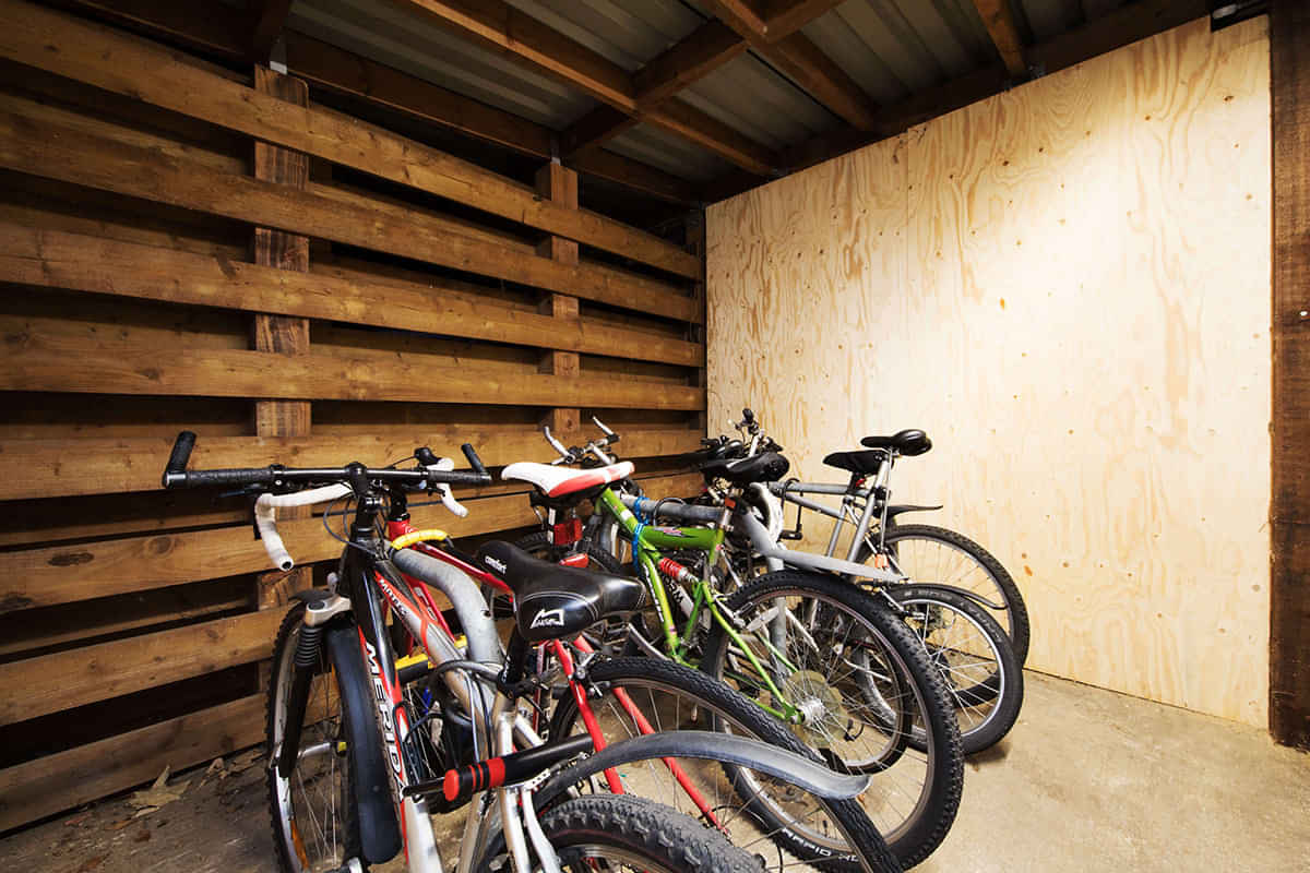 Stuhomes Station Court, London - London, England, United Kingdom - Amenities