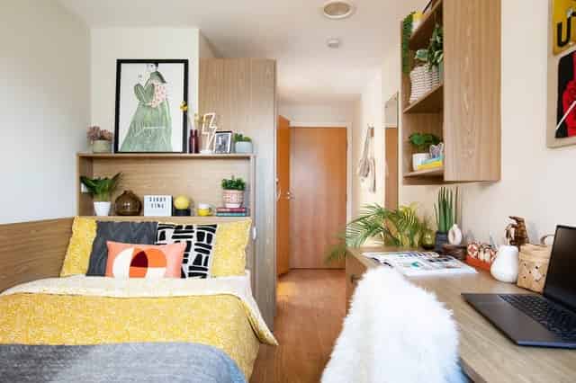 Classic Ensuite - Bedroom