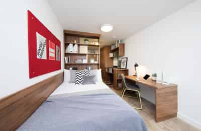 Amenities?w=400&h=260&fit=crop&q=40&auto=format&trim=auto