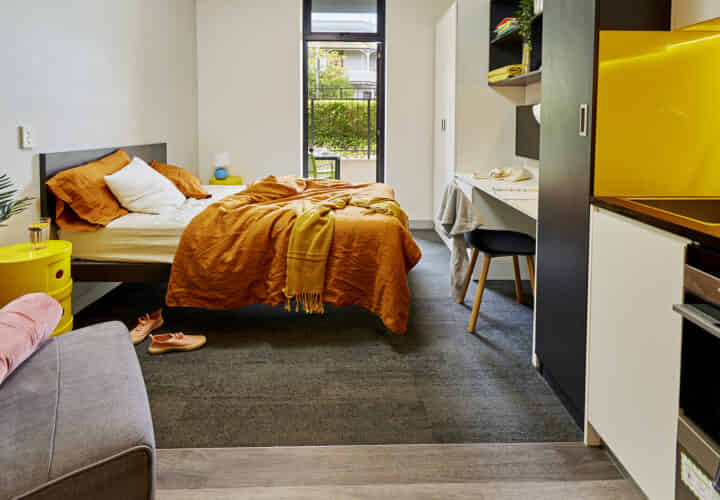 Signature Plus Studio, Double Bed