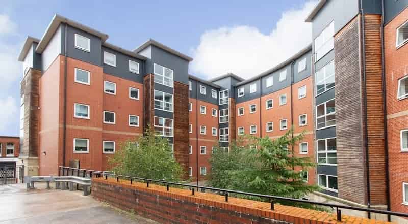 Canalside, Birmingham image 14