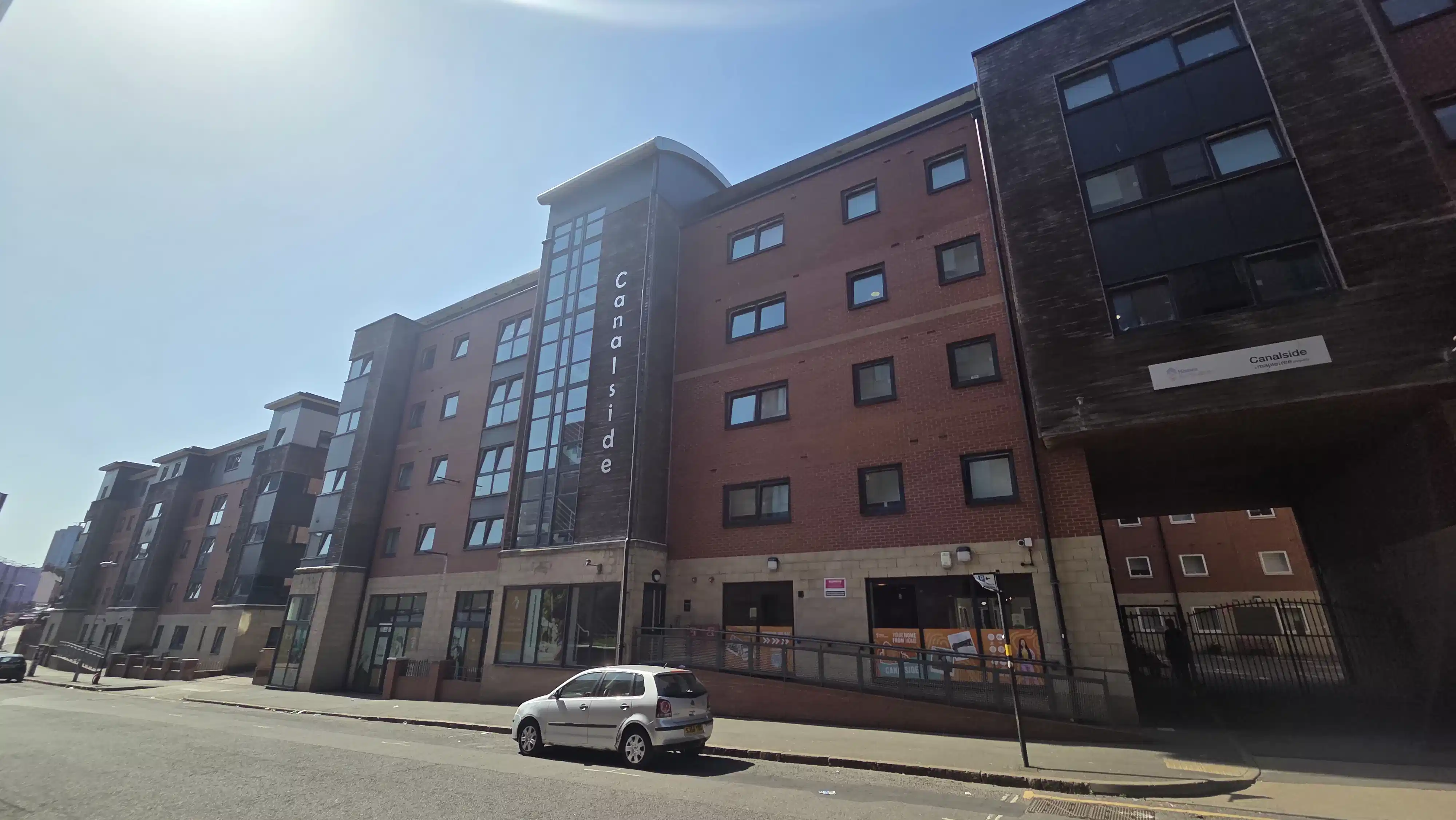 Canalside, Birmingham image 74