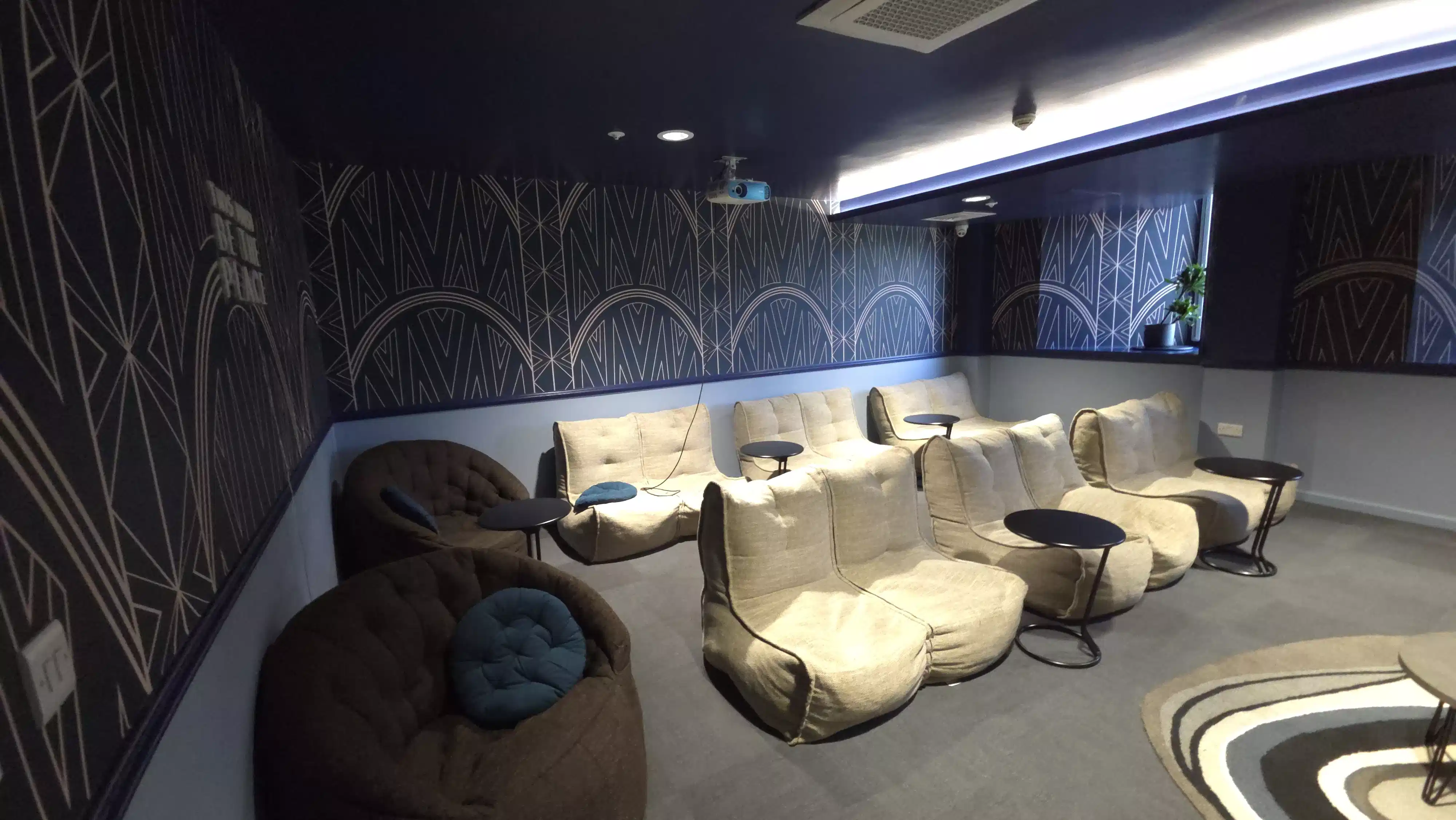B16 Studios, Birmingham image 23