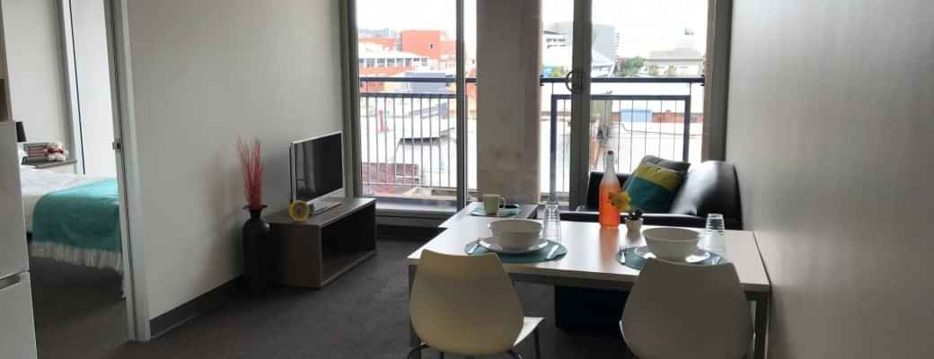 Amenities?w=400&h=260&fit=crop&q=40&auto=format&trim=auto