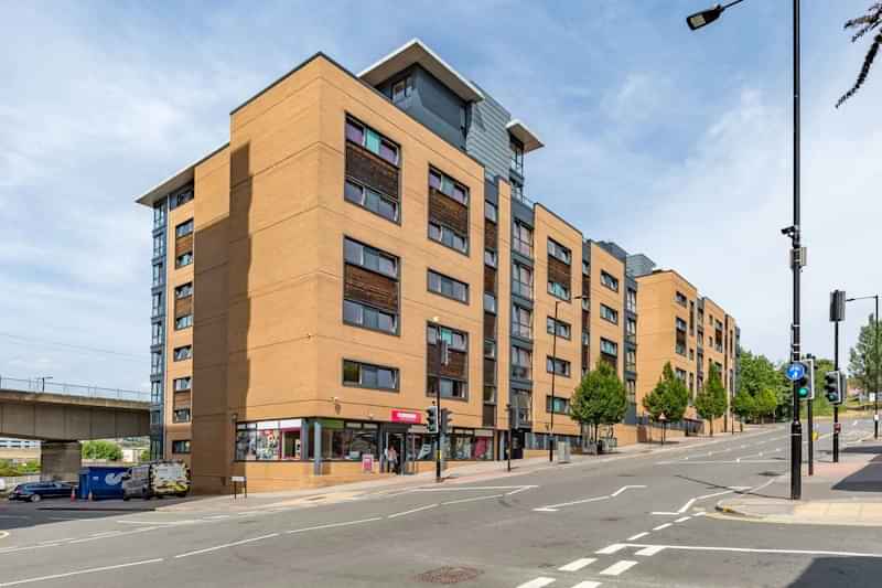 The Pinnacles, Sheffield - Sheffield, England, United Kingdom - Exterior