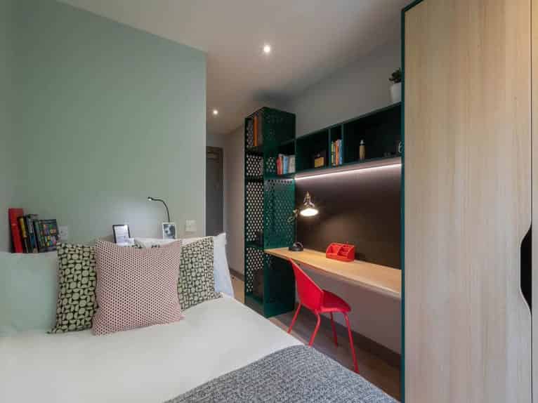 Bronze Ensuite 
