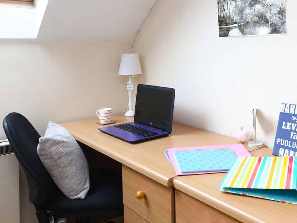 Beechwood House, Manchester - Manchester, England, United Kingdom - desk-space-bh