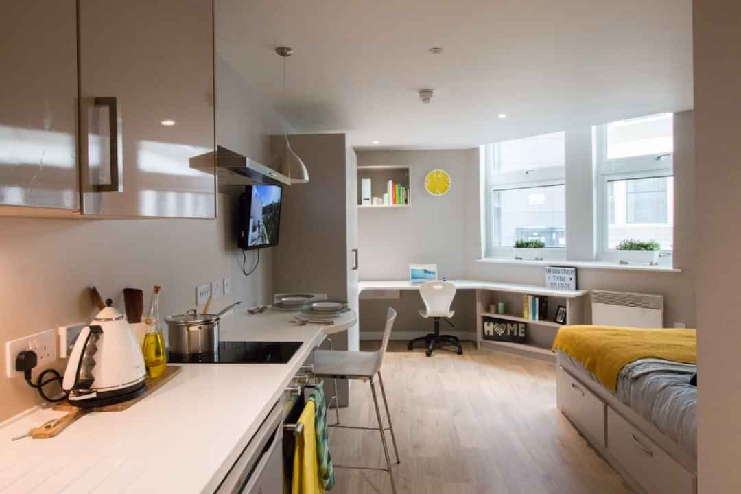 TyneBridge-Desk-Gallery-Mar17?w=400&h=260&fit=crop&q=40&auto=format&trim=auto