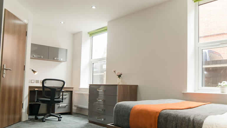 Victoria House, Coventry - Coventry, England, United Kingdom - Deluxe Studio - Bedroom