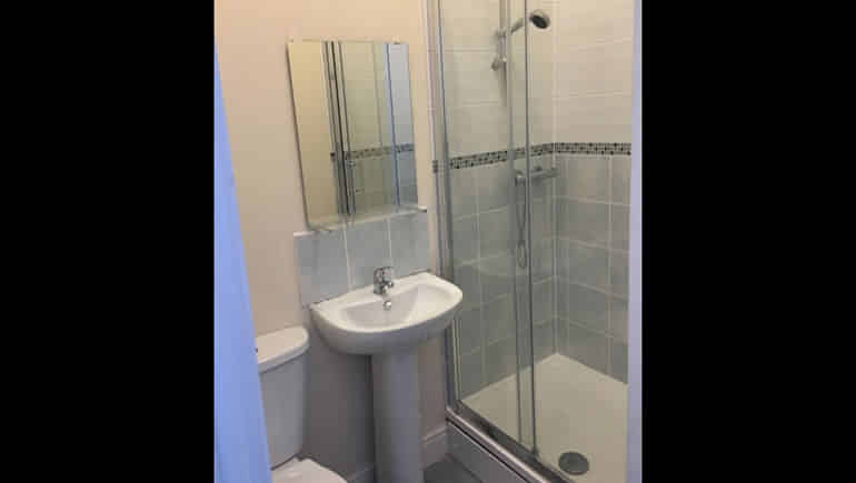 Deluxe En-suite - Amenities?w=400&h=260&fit=crop&q=40&auto=format&trim=auto