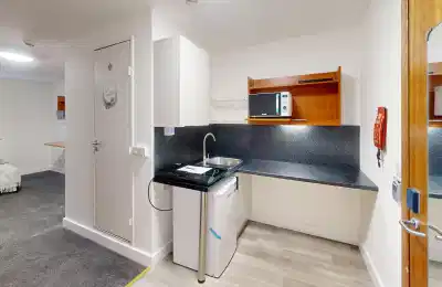 Market Way, Coventry - Coventry, England, United Kingdom - Kitchen
