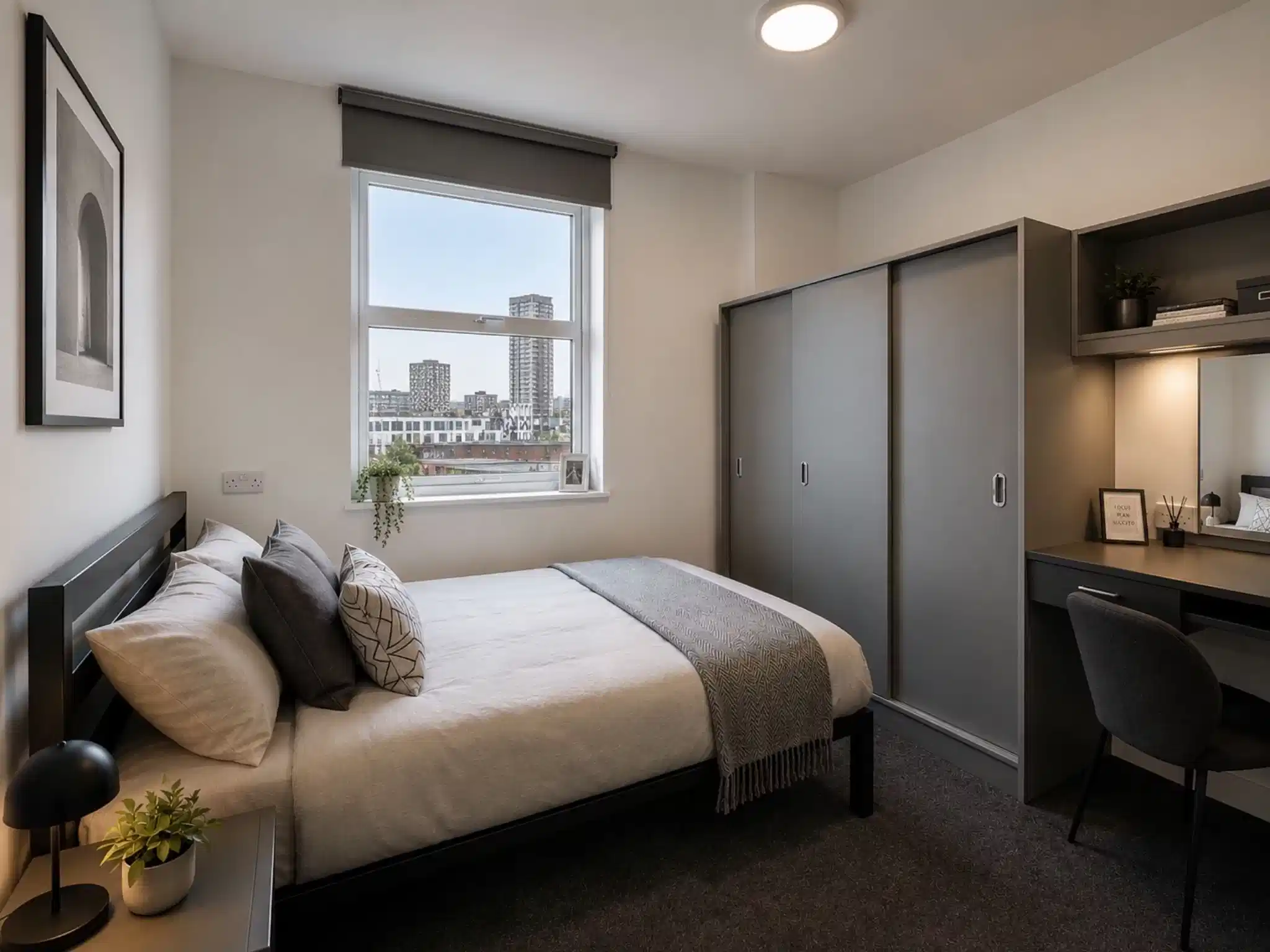 Corporation Village, Coventry - Coventry, England, United Kingdom - Bedroom