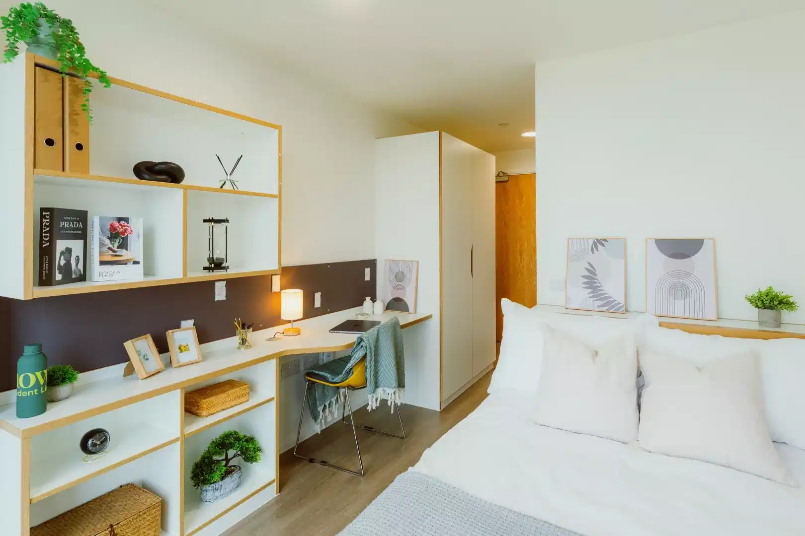 Bronze En Suite (Social Cluster)