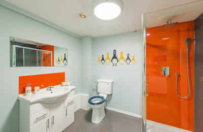 Kexgill Tower, Bradford - Bradford, England, United Kingdom - Bathroom