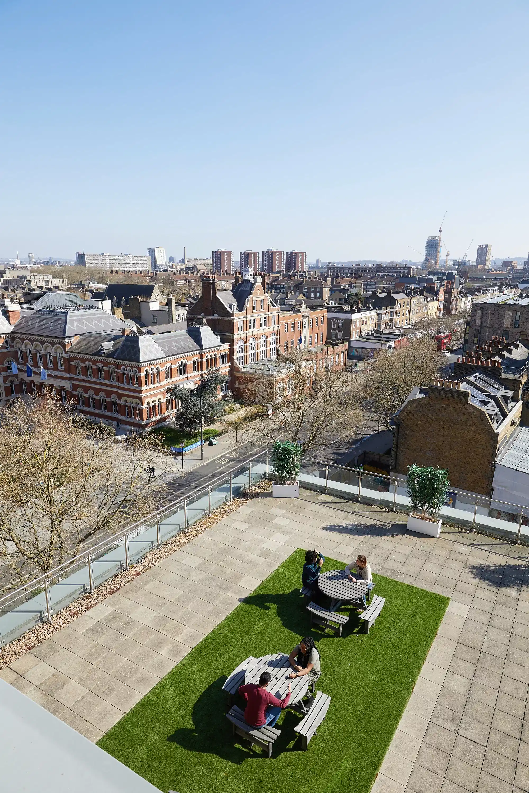 Collegiate Dashwood Studios, London image 41