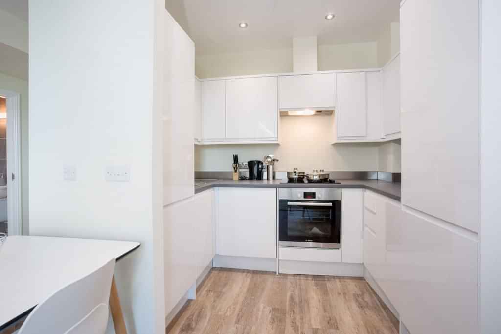 1_bed_02-400x400?w=400&h=260&fit=crop&q=40&auto=format&trim=auto