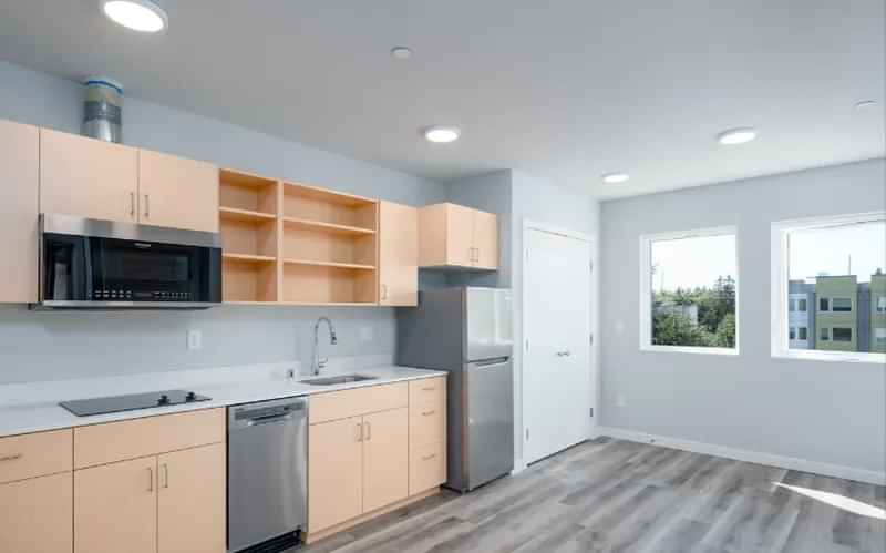 DP Studios, Seattle - Seattle, Washington, United States - Kitchen