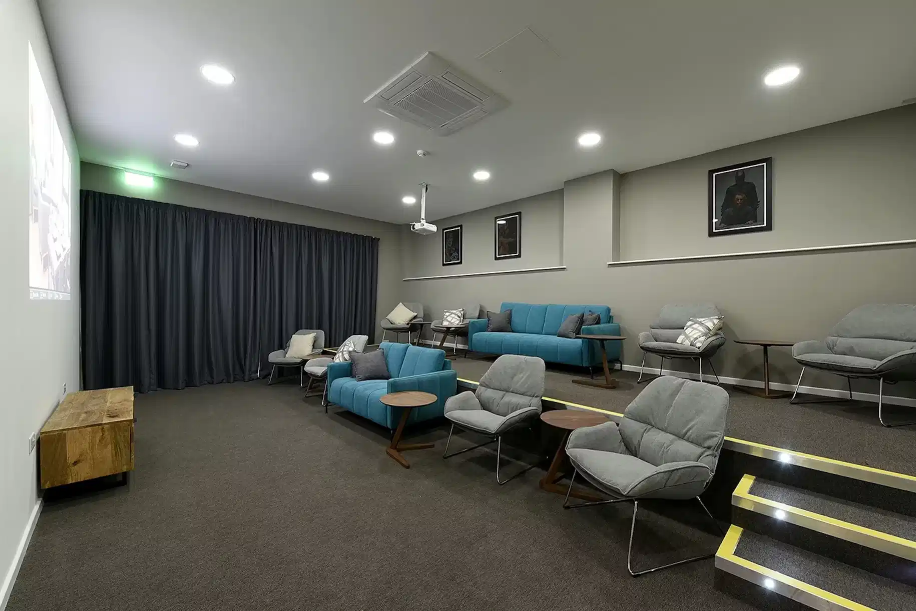 St Mungo's, Glasgow - Glasgow, Scotland, United Kingdom - Amenities