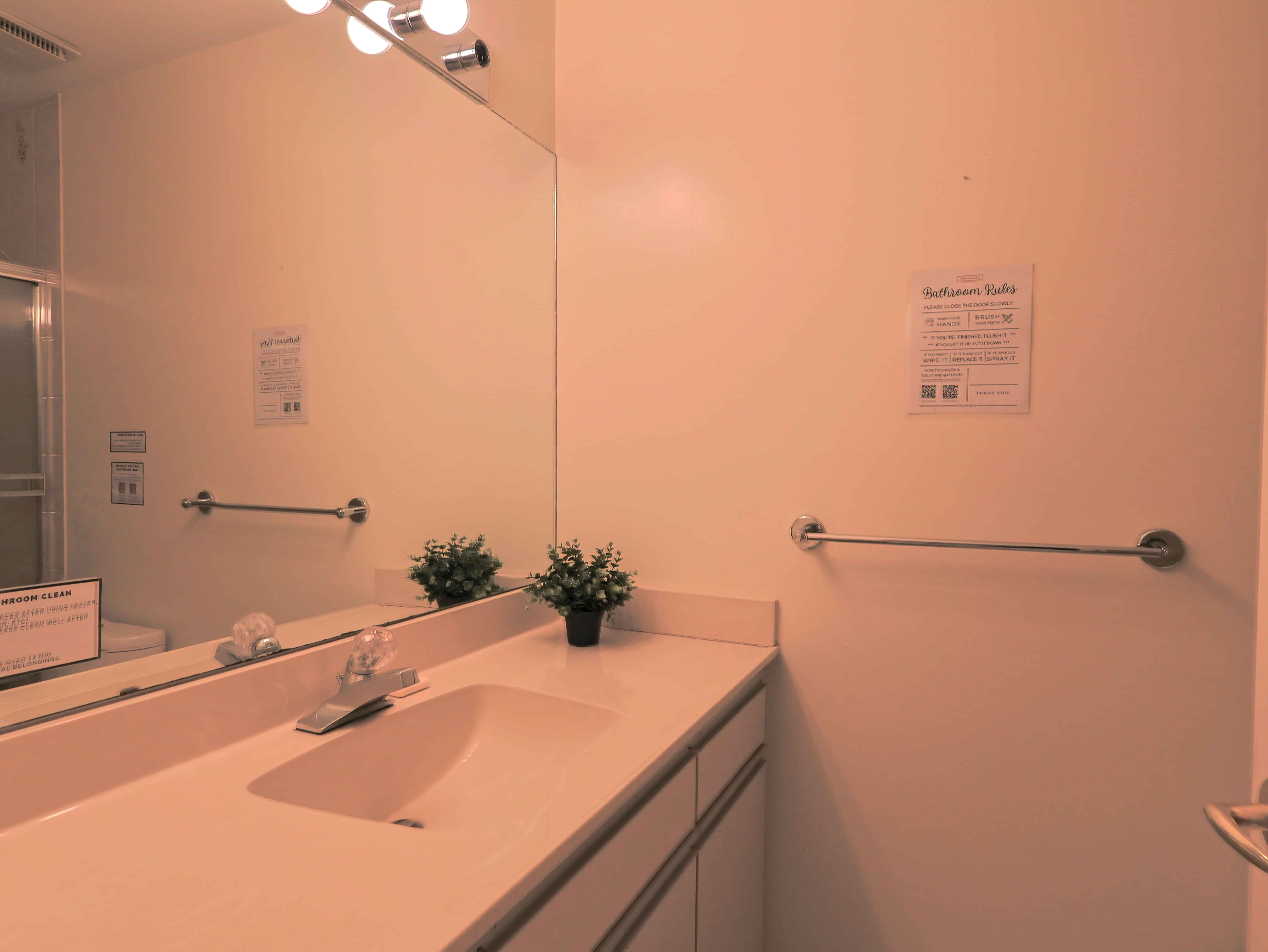 7011 Osler St, Vancouver - Vancouver, Canada - Bathroom