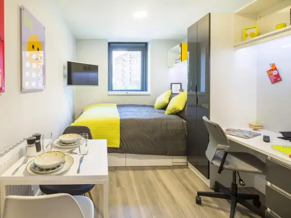 Student Accommodation Near Coventry University, London Amber