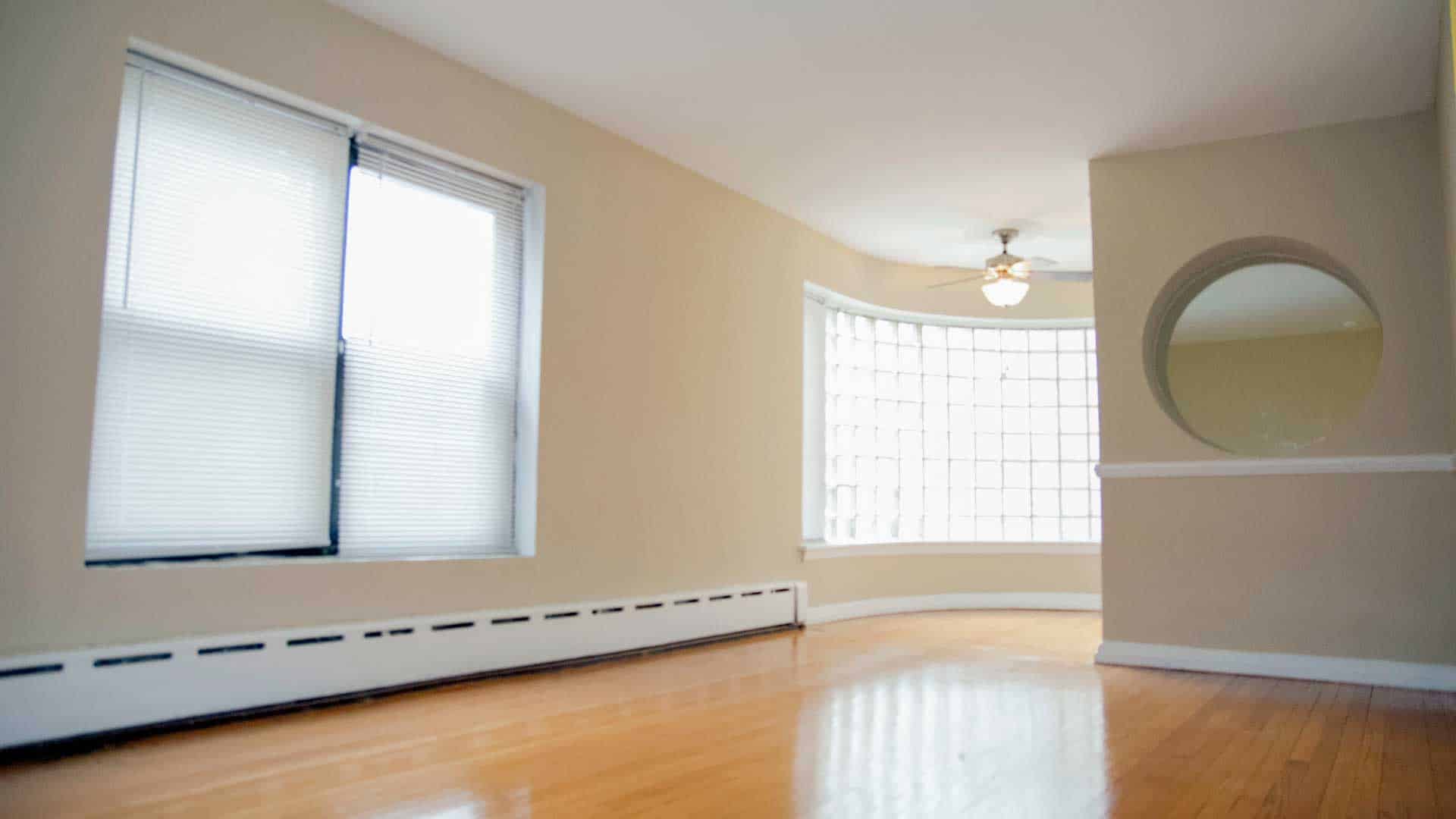 Gramercy Row, Chicago - Chicago, Illinois, United States - Room