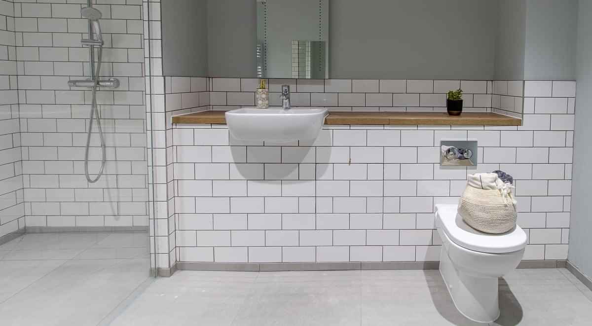 Crown House, Sheffield - Sheffield, England, United Kingdom - Bathroom