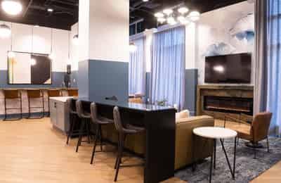 415 Premier Apartments, Evanston - Evanston, Illinois, United States - Common Area