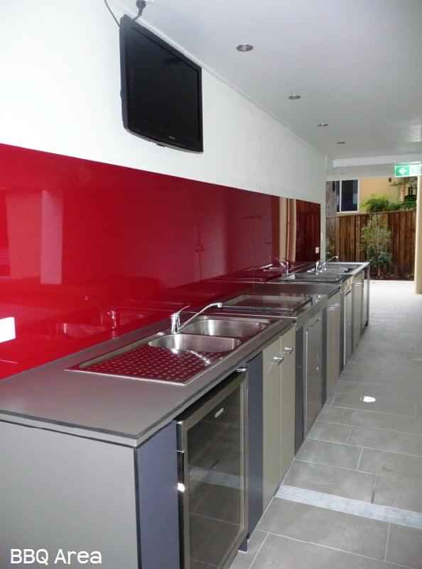 Unilodge @ UQ – St Lucia, Brisbane - Brisbane, Queensland, Australia - Kitchen