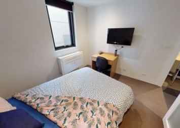 1 Bedroom Large (Air-Conditioned) - Bedroom