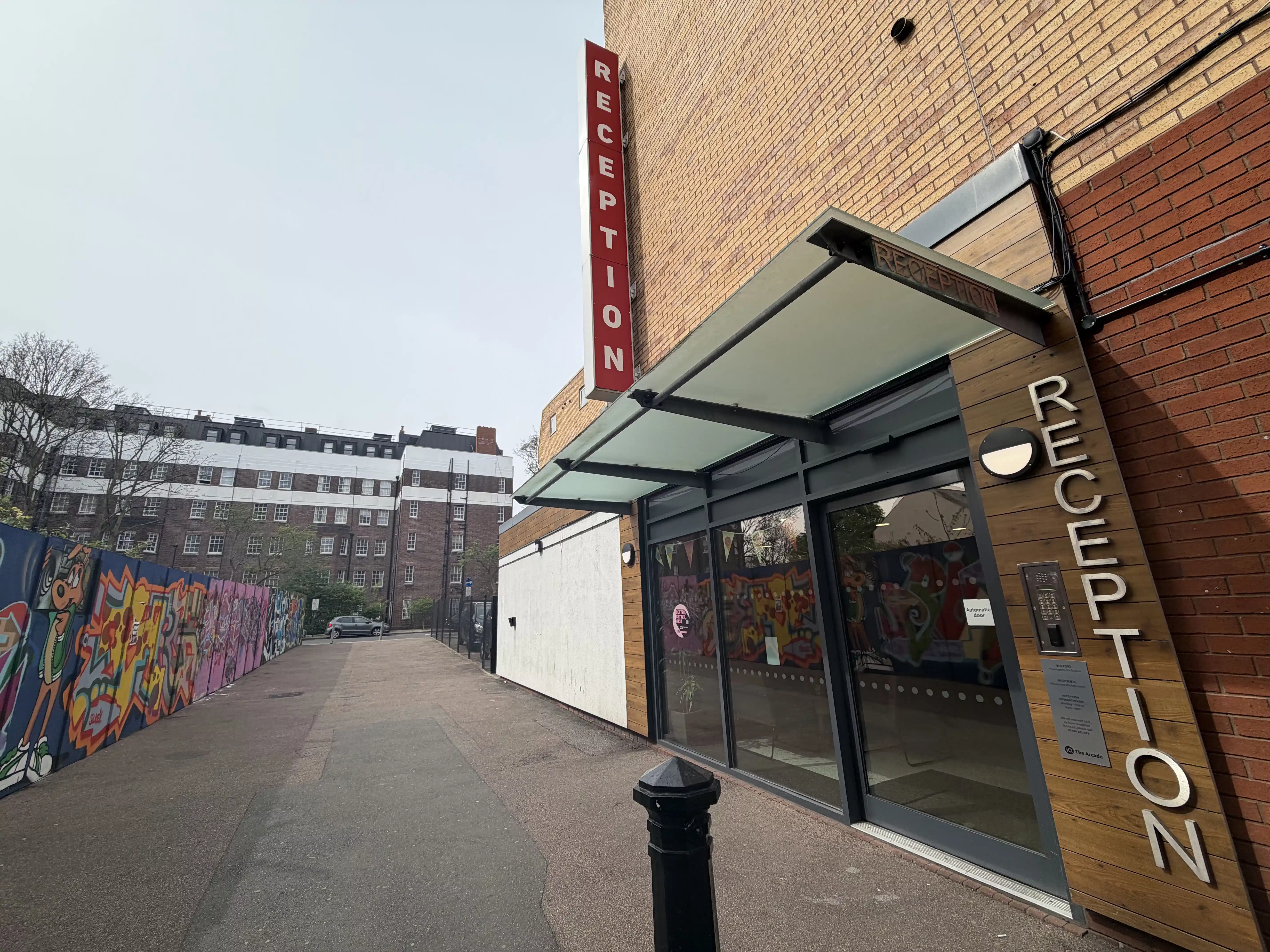 iQ The Arcade, London image 32