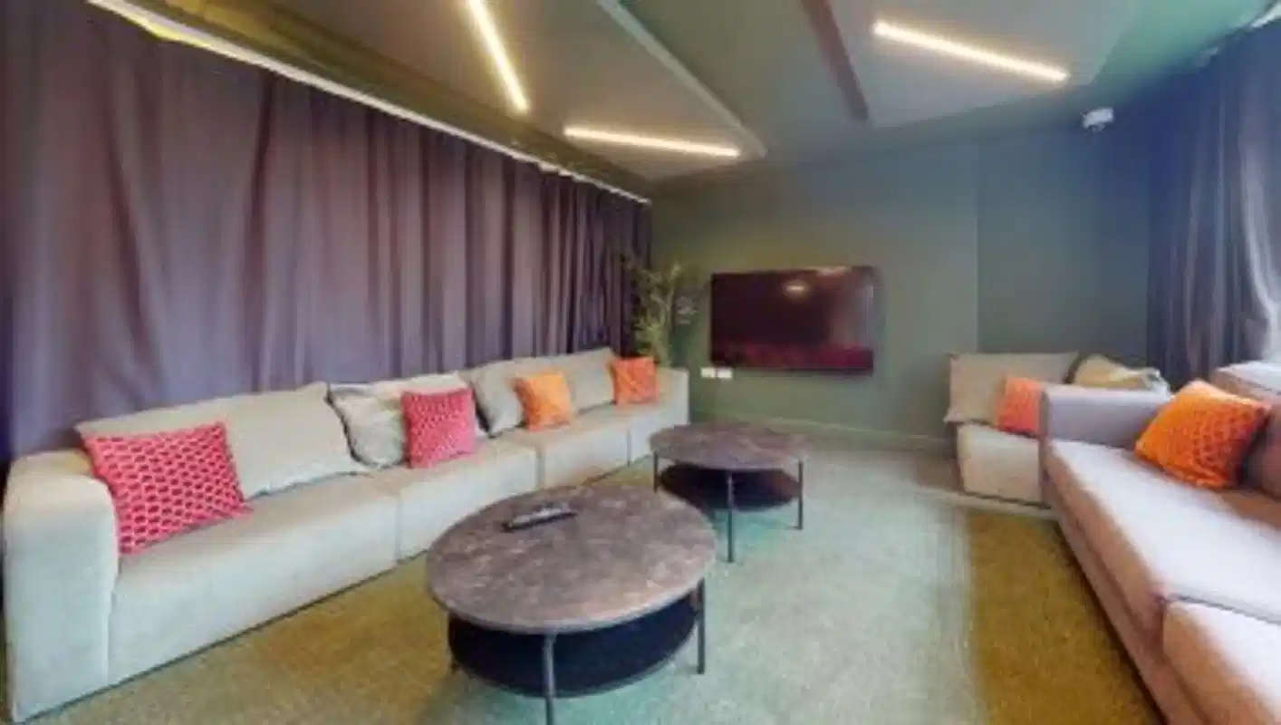 iQ Tufnell House, London image 11