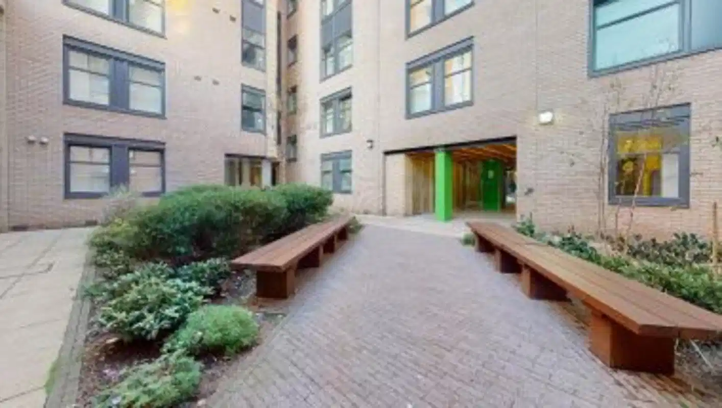 iQ Tufnell House, London image 16