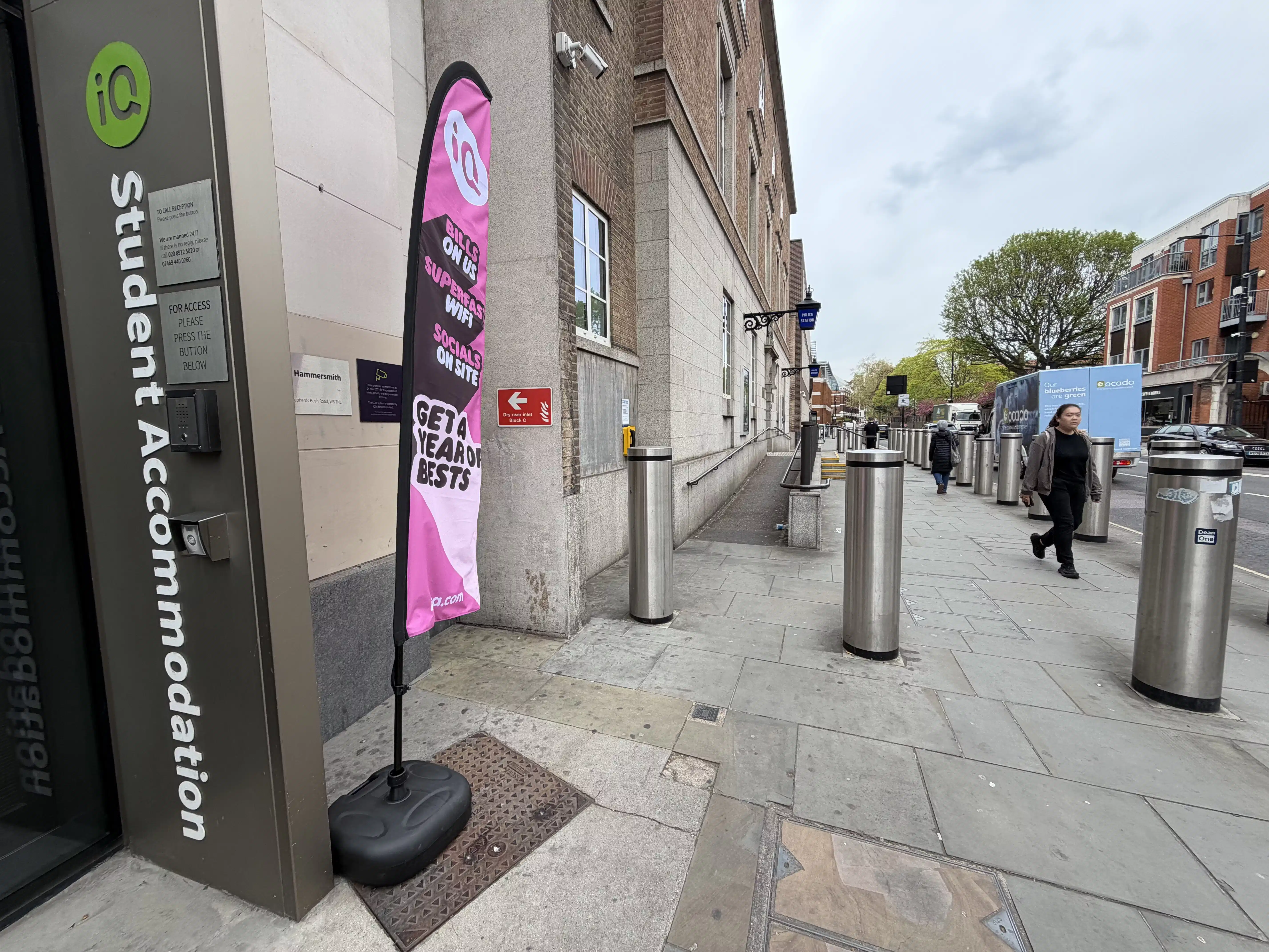 iQ Hammersmith, London image 33
