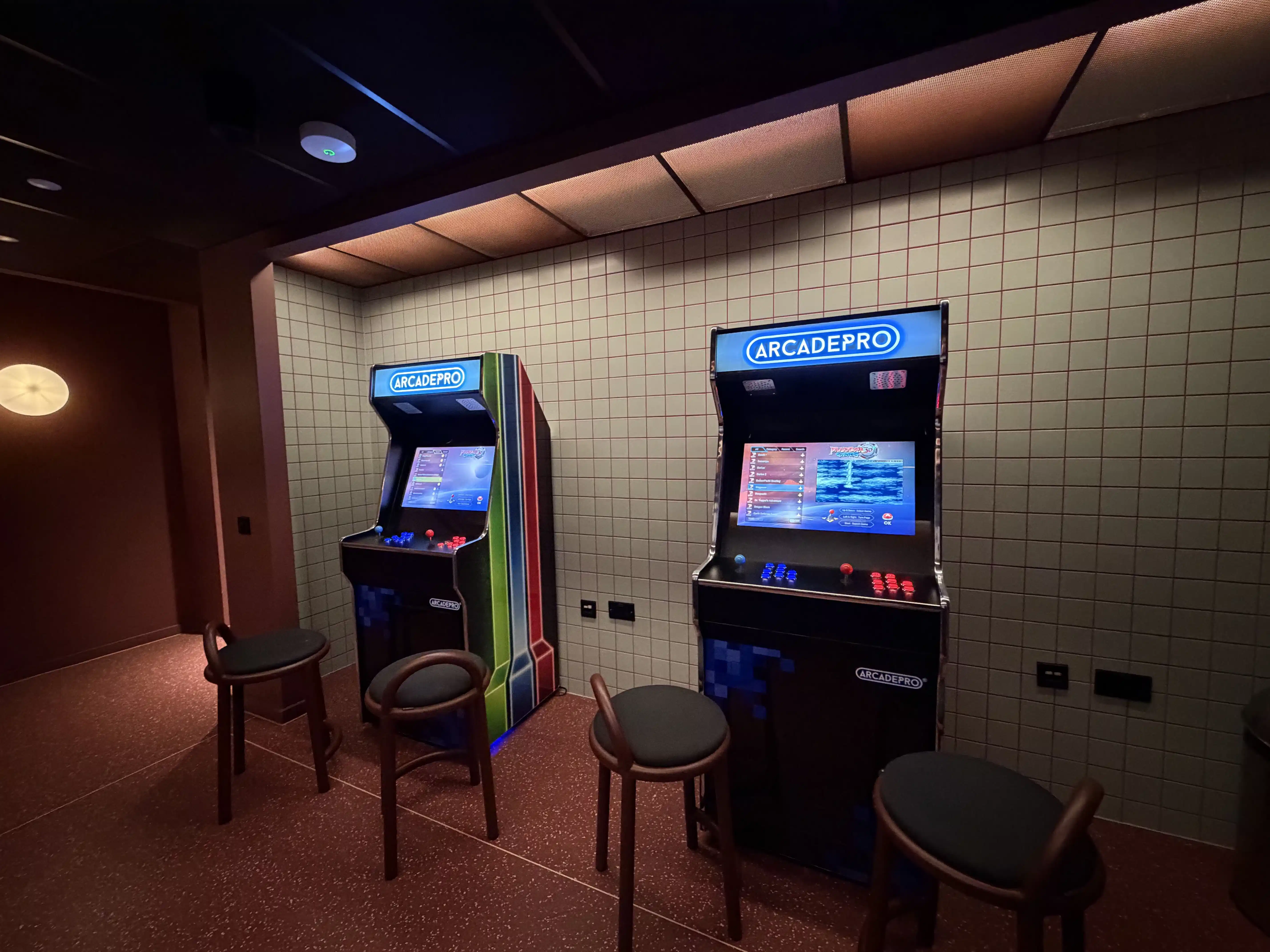 iQ City, London image 46