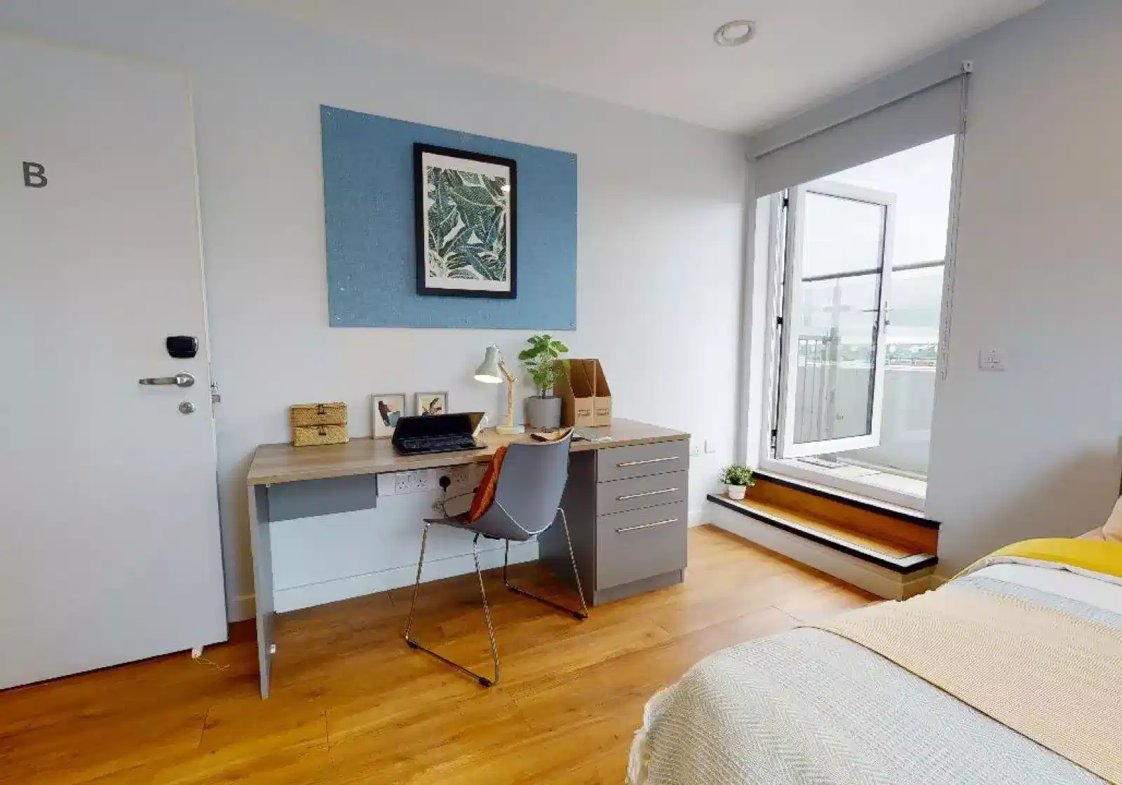 Amenities?w=400&h=260&fit=crop&q=40&auto=format&trim=auto