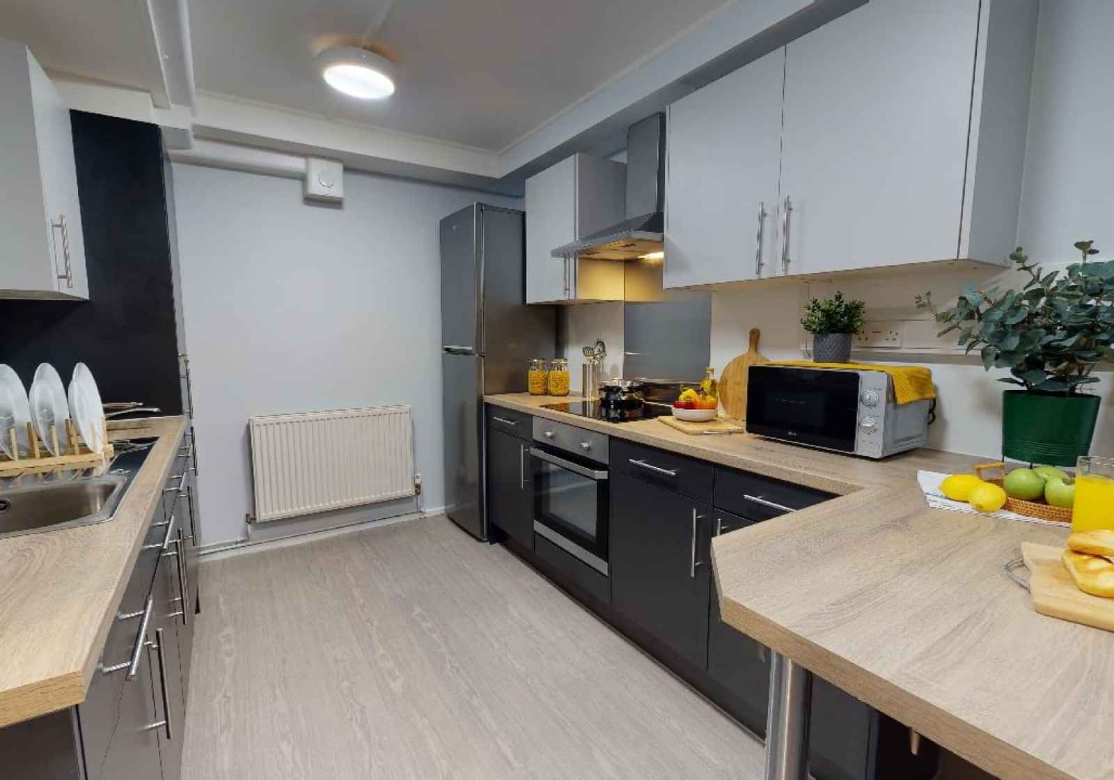 Kitchen?w=400&h=260&fit=crop&q=40&auto=format&trim=auto