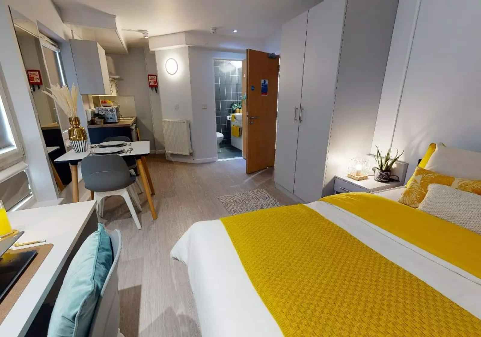 Kitchen?w=400&h=260&fit=crop&q=40&auto=format&trim=auto